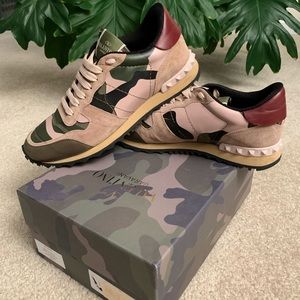 VALENTINO Rockrunner Camo Sneakers